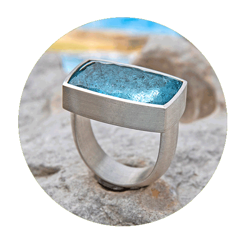 Ring Silber 925/000, Aquamarin, antike Form, facettiert
